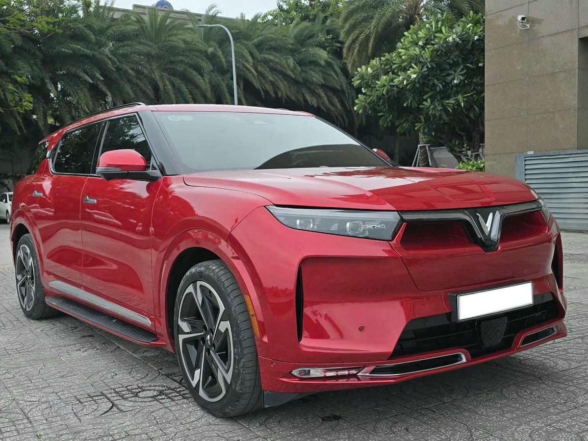 Dán phim cách nhiệt cho Vinfast Vf9
