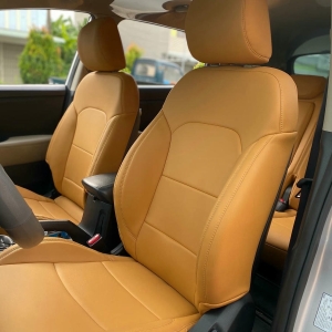 Bọc ghế da cho Kia Rondo