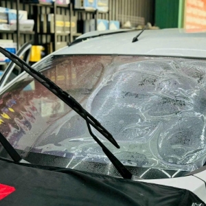 Dán Phim Cách Nhiệt Tại Phước Long (Quận 9 Cũ) Dán Phim Cách Nhiệt Tại Phước Long (Quận 9 Cũ)